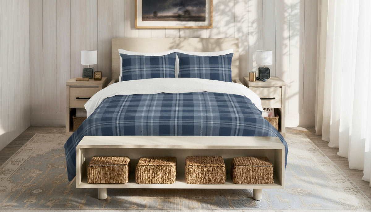 Navy Plaid Faux Mink 3-Piece Comforter Set with Sherpa Reverse, Double/Queen – view 4