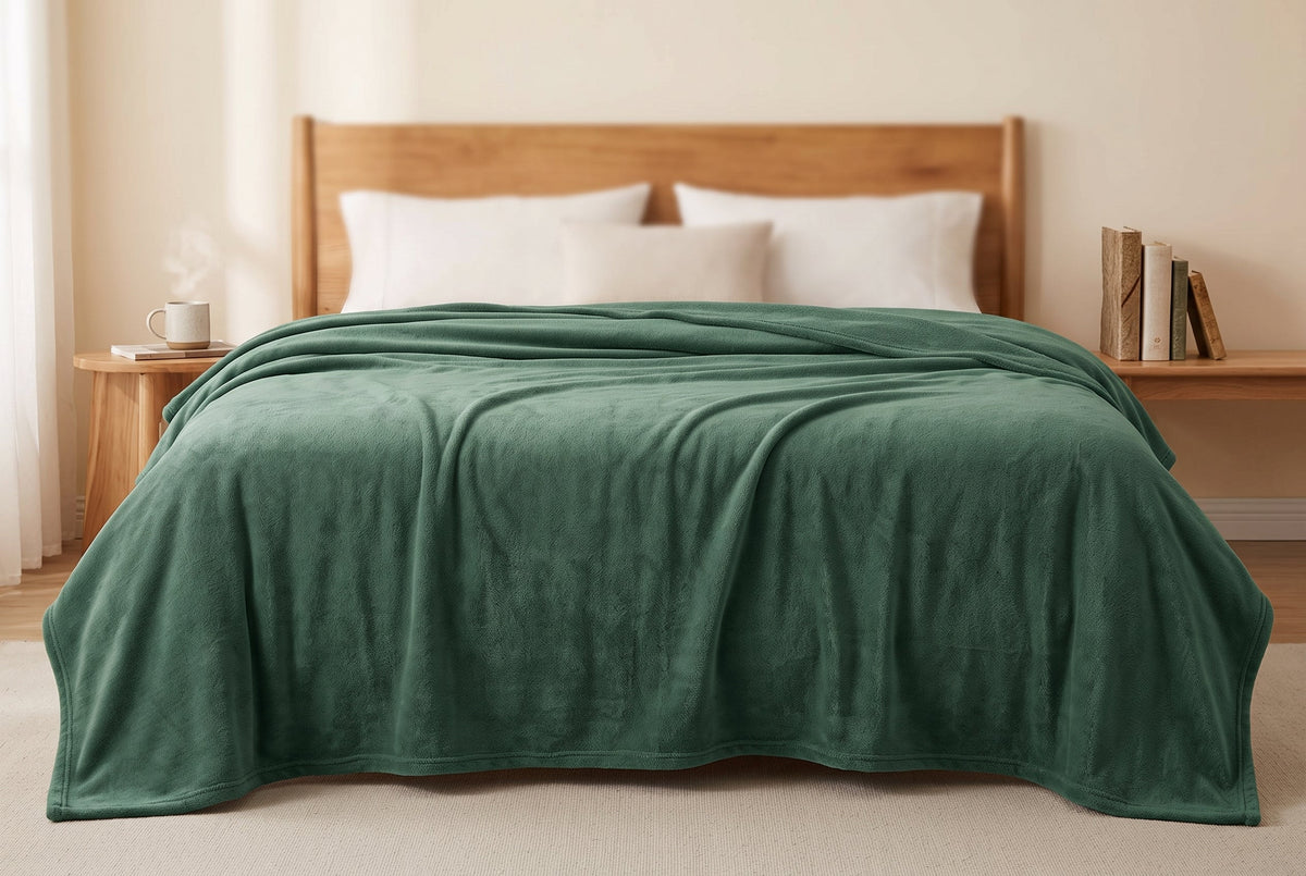 Super Soft Flannel Blanket, 80 x 88 in, Laurel Green