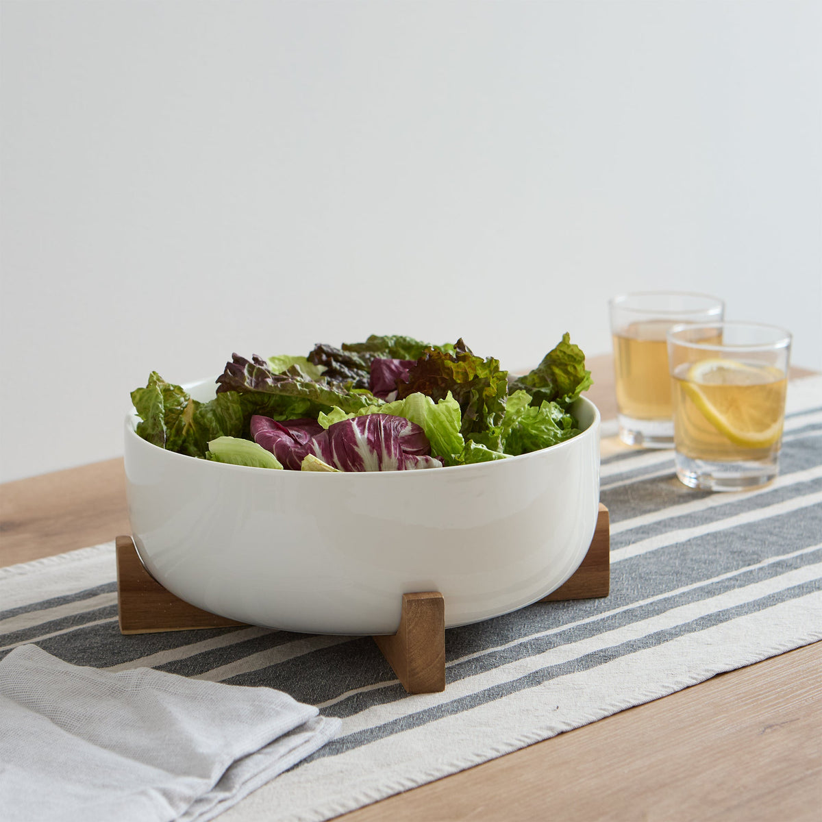 White Porcelain Serving Bowl with Acacia Wood Stand, 9.4 in, 2-Piece Set – view 4